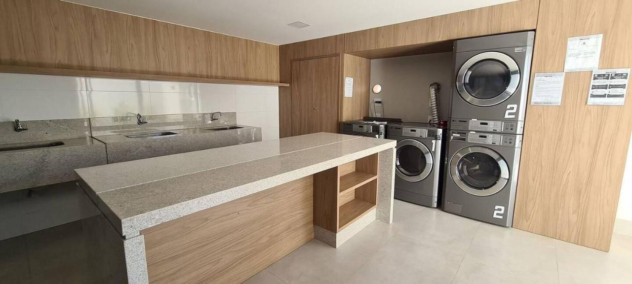 Апартаменти Lindo E Moderno Apartamento Studio No Centro Фос-ду-Іґуасу Екстер'єр фото